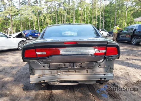 2011 Dodge Charger z USA, uszkodzony, nr VIN 2B3CL3CG8BH606810